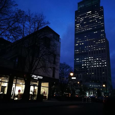 Labo Apartment Towarowa Kercelak Warschau Buitenkant foto